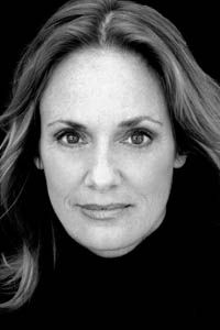 Лиза Эмери (Lisa Emery)