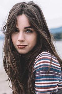 Сара Дежарден (Sarah Desjardins)