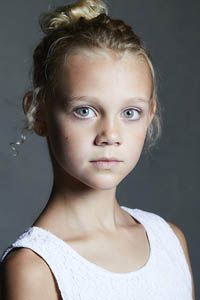 Эль Грэм (Elle Graham)