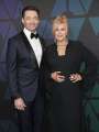 Хью Джекман с супругой на церемонии вручения почетных "Оскаров"