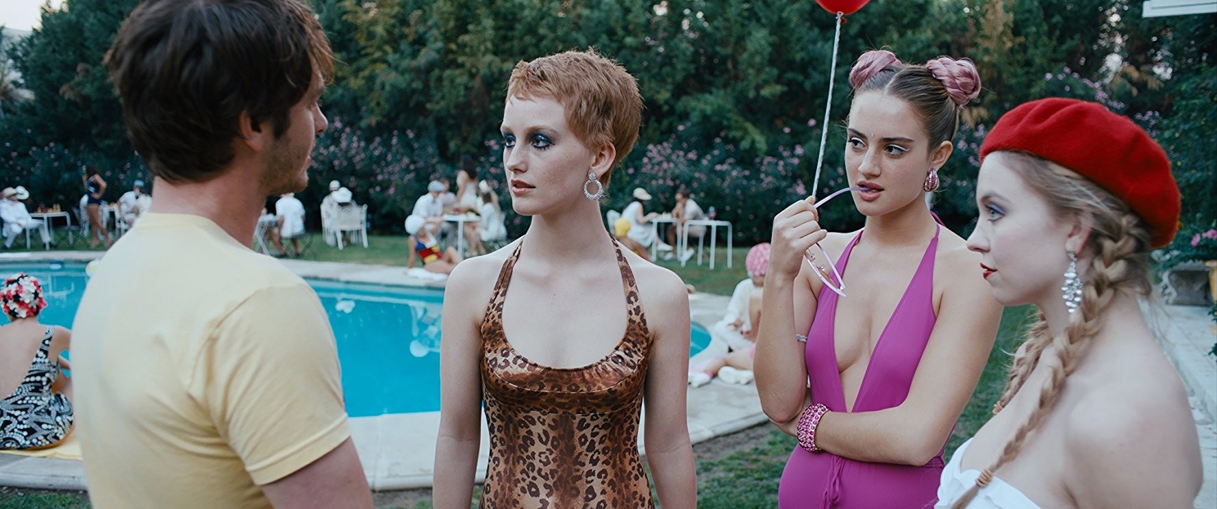 Фильм Под Сильвер-Лэйк (2018). Кадр N150399