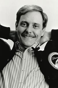 Уоррен Скаарен (Warren Skaaren)