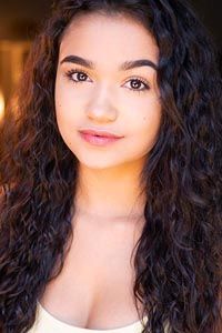 Мэдисон Бэйли (Madison Bailey)