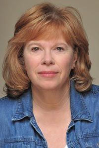 Линнанн Загер (Lynnanne Zager)