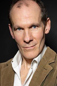 Саймон Пэйсли Дэй (Simon Paisley Day)