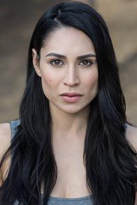 Кэсси Стил (Cassie Steele)