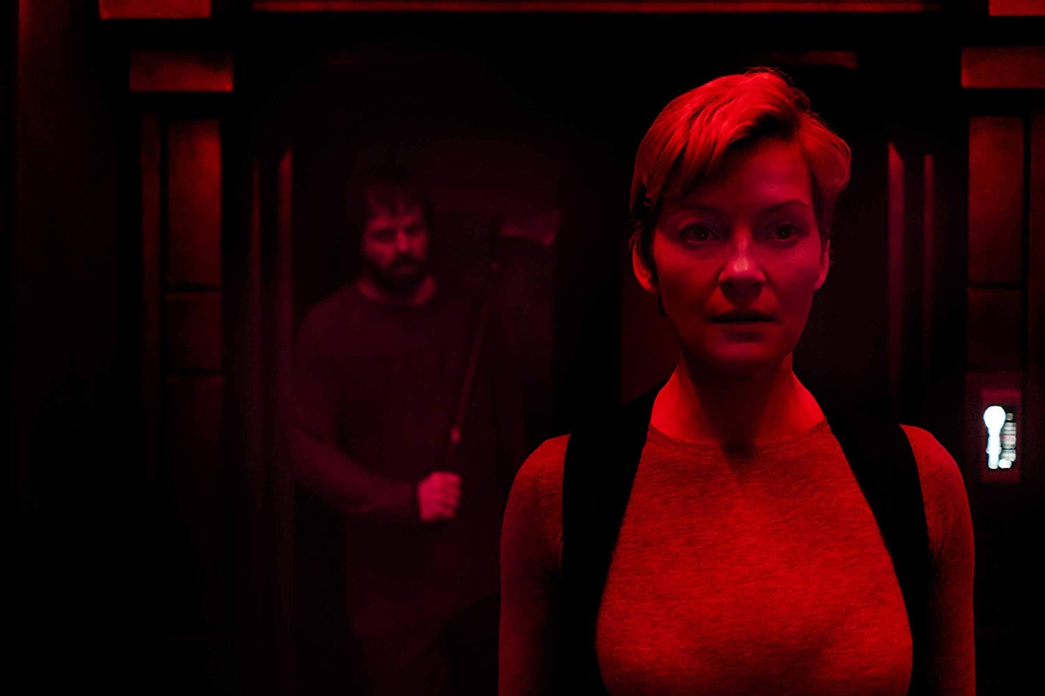 Сериал Летящие сквозь ночь (2018). Кадр N153565