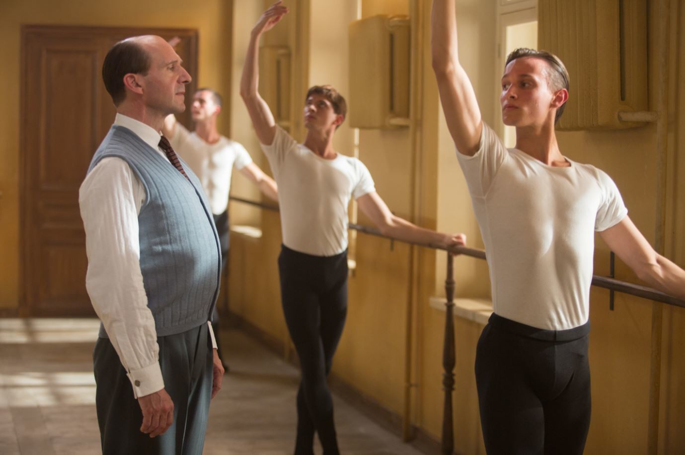 Фильм Нуреев. Белый ворон (2019). Кадр N154138