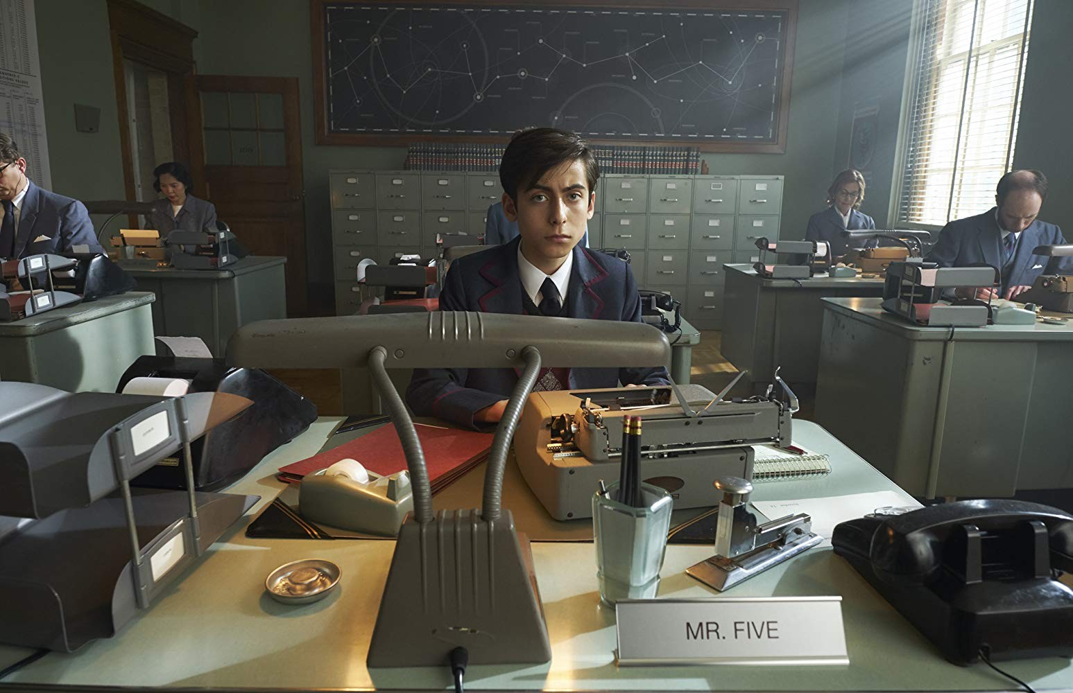 Сериал Академия 