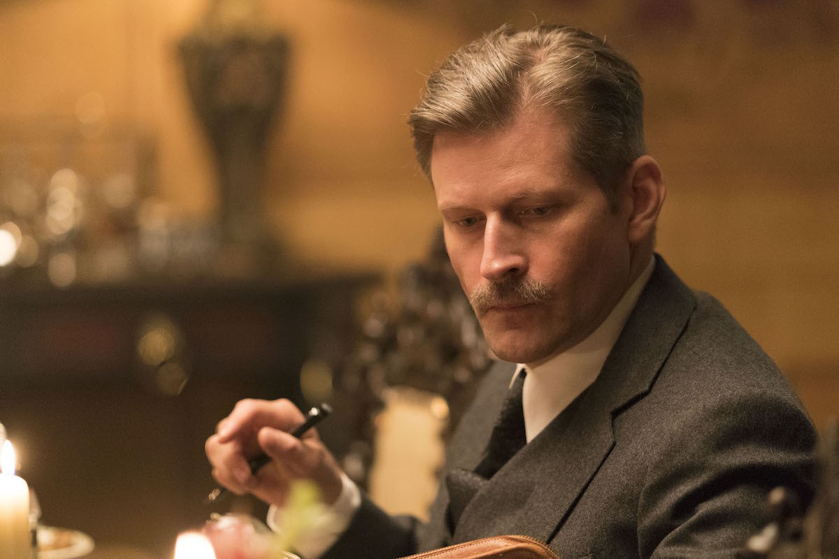 Фильм Мы всегда жили в замке (2018). Кадр N157376