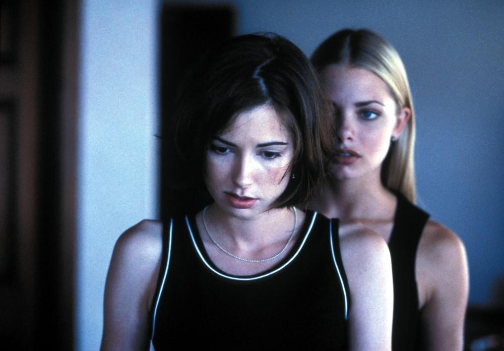 Фильм Ядовитый плющ: Новое совращение (1997). Кадр N157853