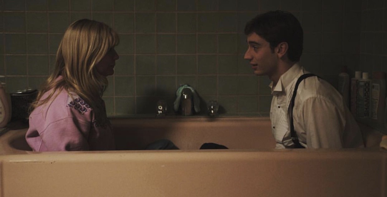 Сериал Становясь богом в центральной Флориде (2019-2020). Кадр N161422