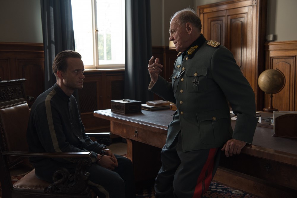 Фильм Тайная жизнь (2019). Кадр N161688