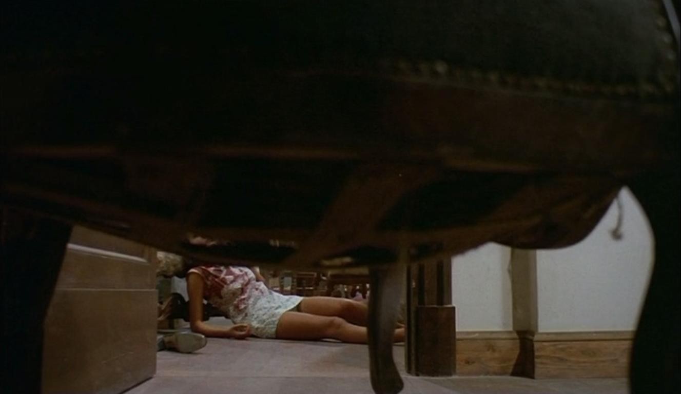 Фильм Торсо (1973). Кадр N164136