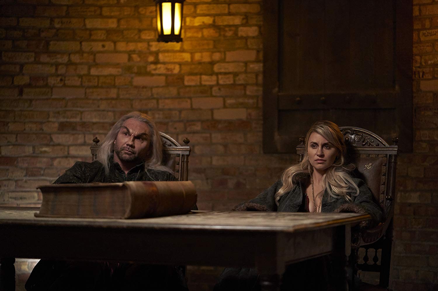 Сериал Чем мы заняты в тени (2019-2024). Кадр N165940