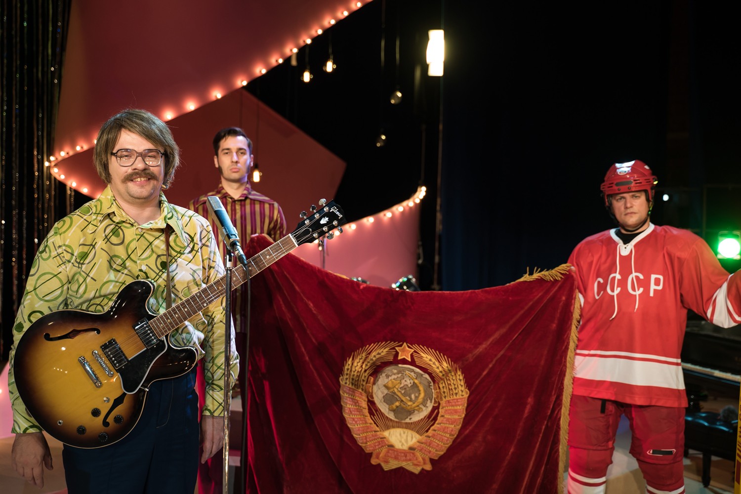 Фильм Эдуард Суровый. Слезы Брайтона (2019). Кадр N166272
