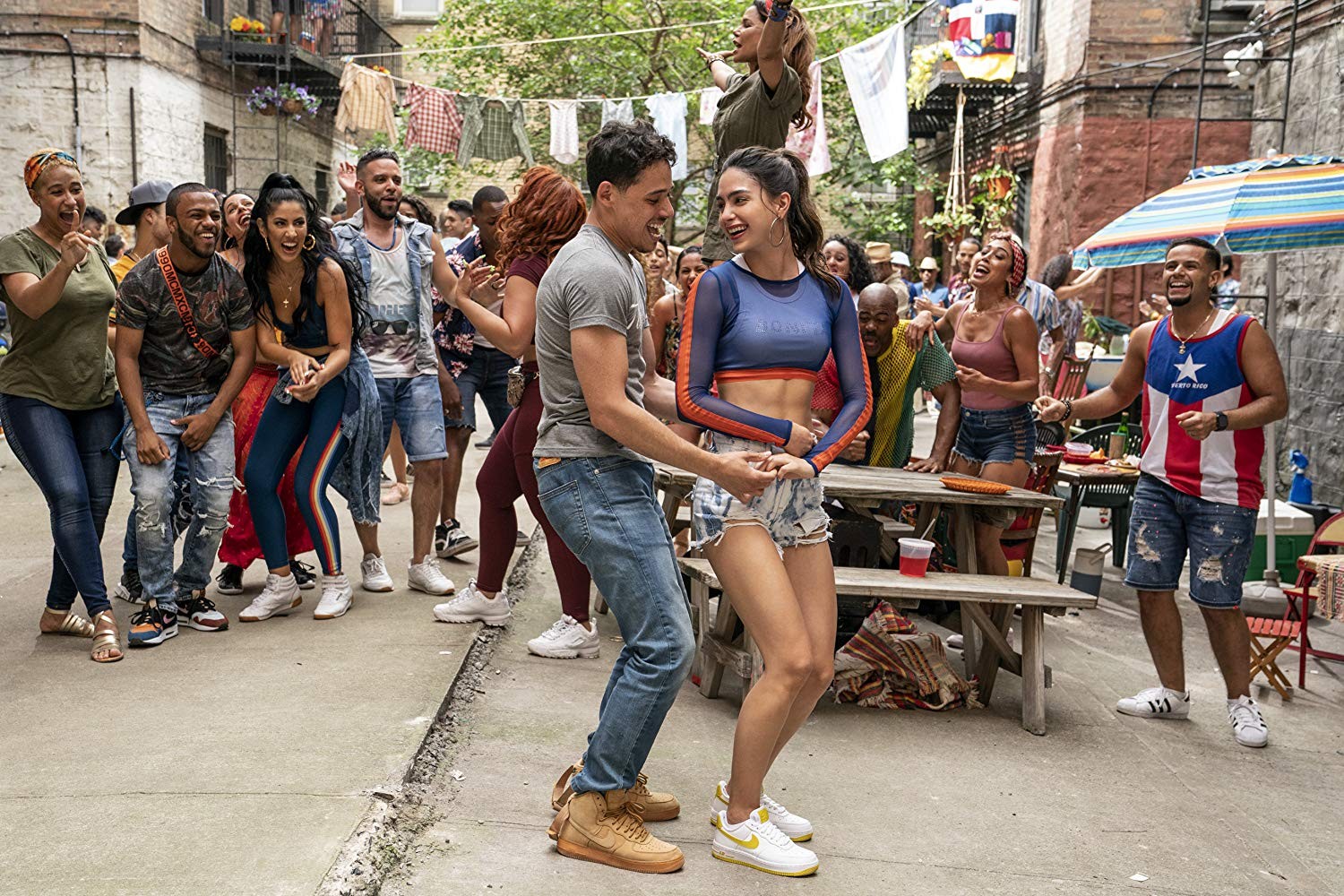 Кадр N166415 из фильма На высоте мечты / In the Heights (2021) на портале K...