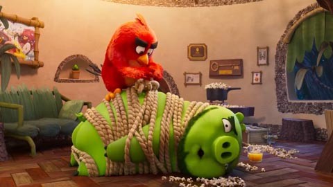 Дублированный трейлер мультфильма "Angry Birds в кино 2"