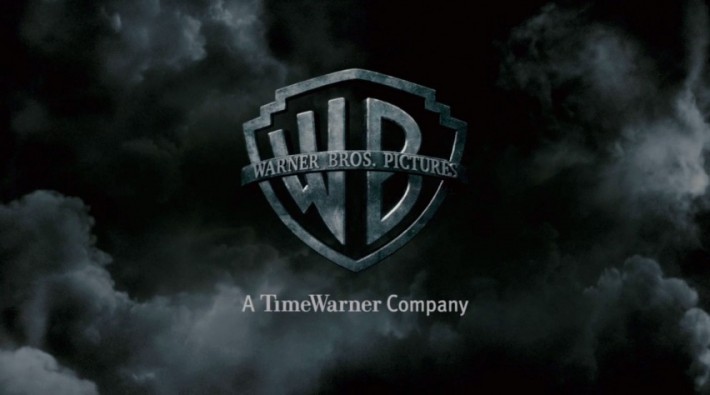 Топ-менеджер Warner Bros. подала на студию в суд