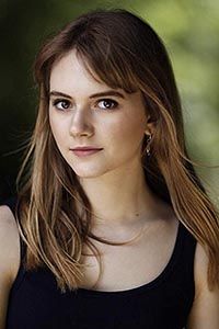 Эмилия Джонс (Emilia Jones)