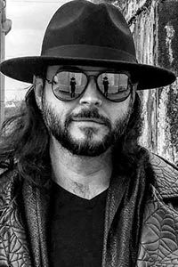 Майкл Бендер (Michael Bender)
