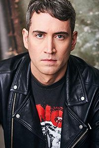 Патрик Холли (Patrick Holly)