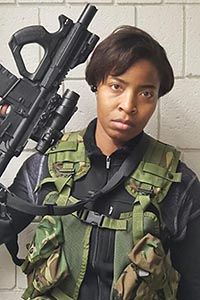 Джастин Эдвардс (Justine Edwards)