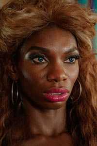 Михаэла Коэл (Michaela Coel)