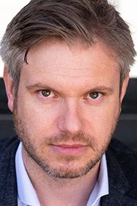 Оливер Бирч (Oliver Birch)