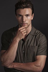 Лео Сутер (Leo Suter)