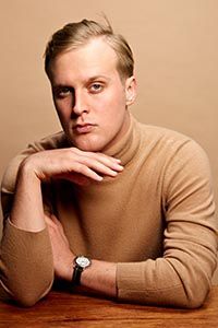 Джон Ерли (John Early)