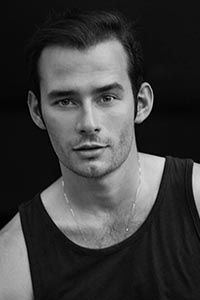 А.Дж. Симмонс (A.J. Simmons)