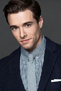 Кори Котт (Corey Cott)