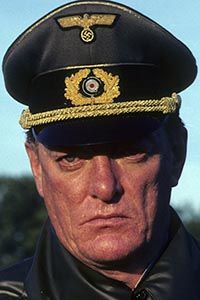 Джереми Кемп (Jeremy Kemp)