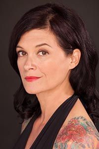 Лиза Линч (Lisa Lynch)