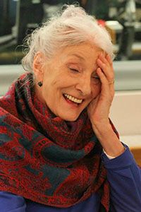 Джейн Лапотэйр (Jane Lapotaire)