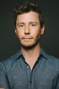 Майкл Искиердо (Michael Izquierdo)