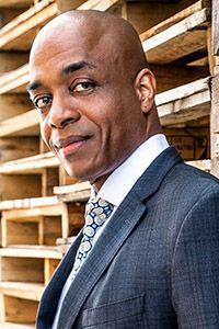 Рик Уорси (Rick Worthy)