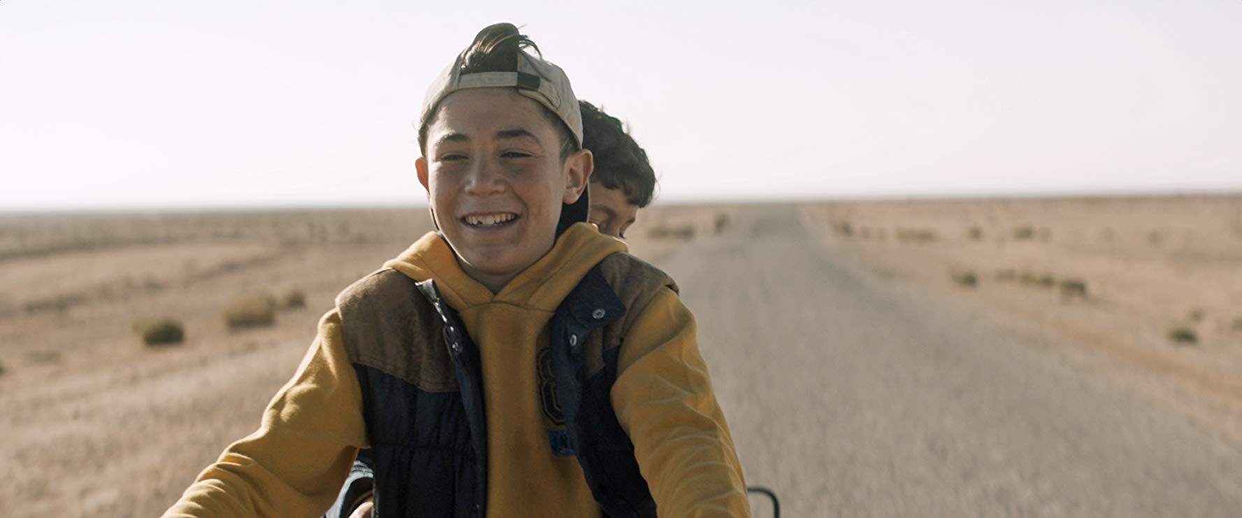 Фильм Футбольный клуб Нефты (2018). Кадр N167716