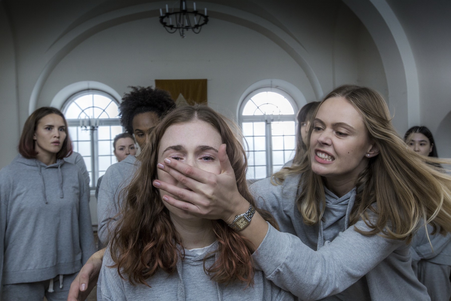 Сериал В изоляции (2020). Кадр N171374