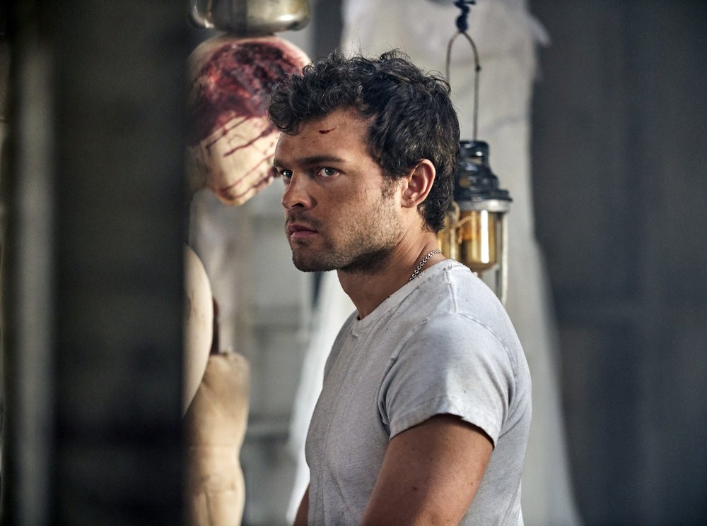 Сериал Дивный новый мир (2020). Кадр N172873