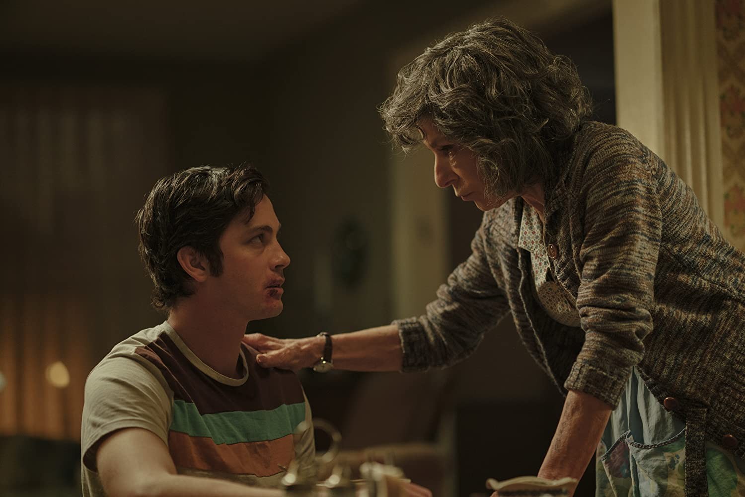 Сериал Охотники (2020-2022). Кадр N174314