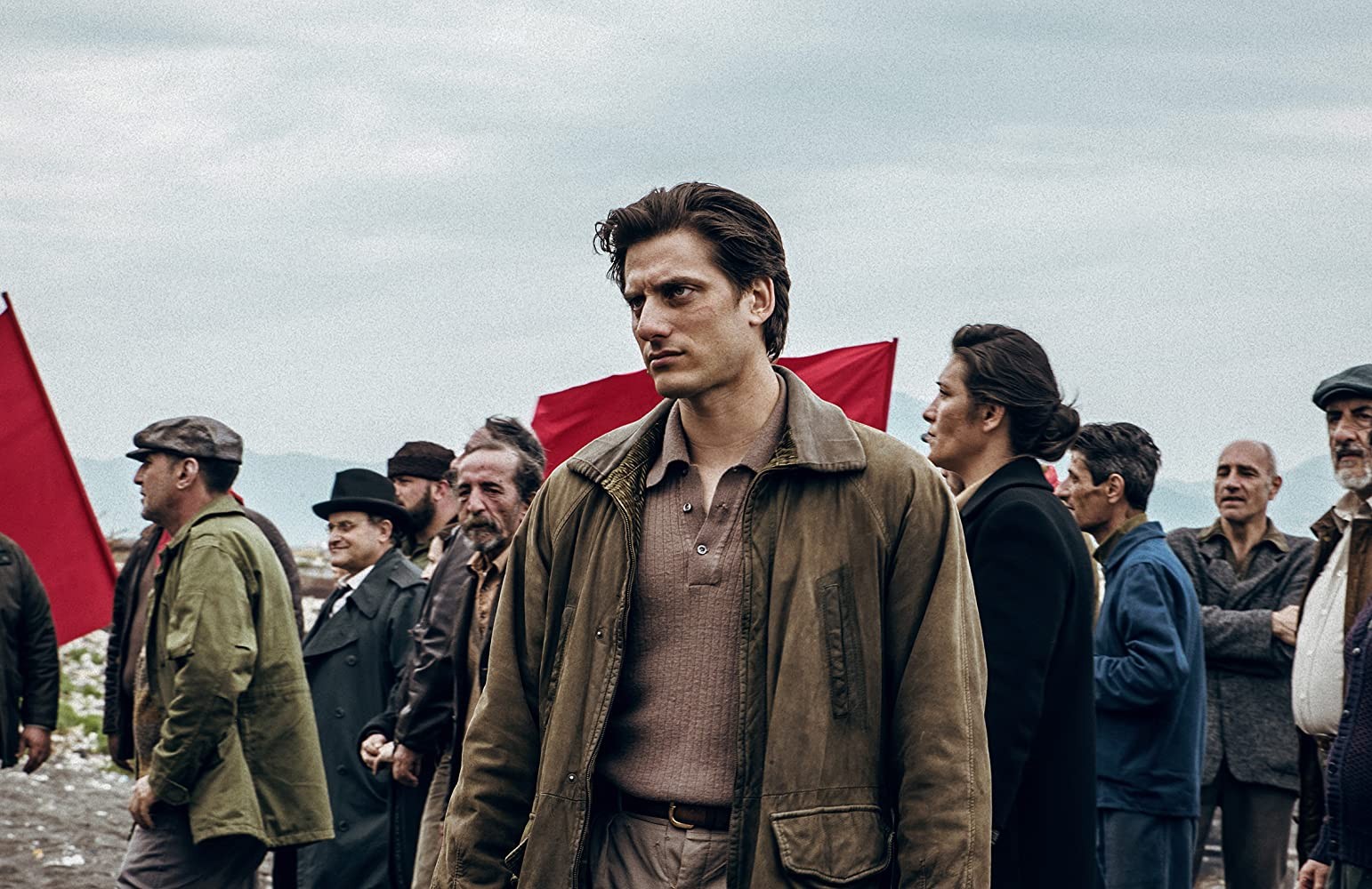 Фильм Мартин Иден (2019). Кадр N174390