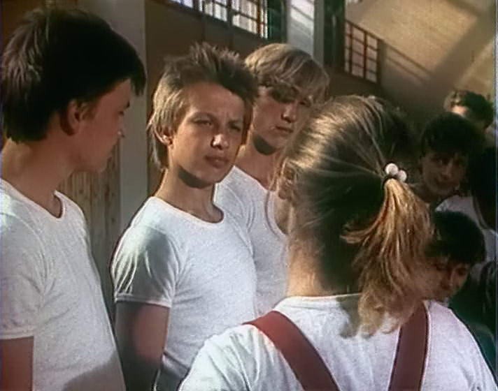 Фильм Выше радуги (1986). Кадр N174886
