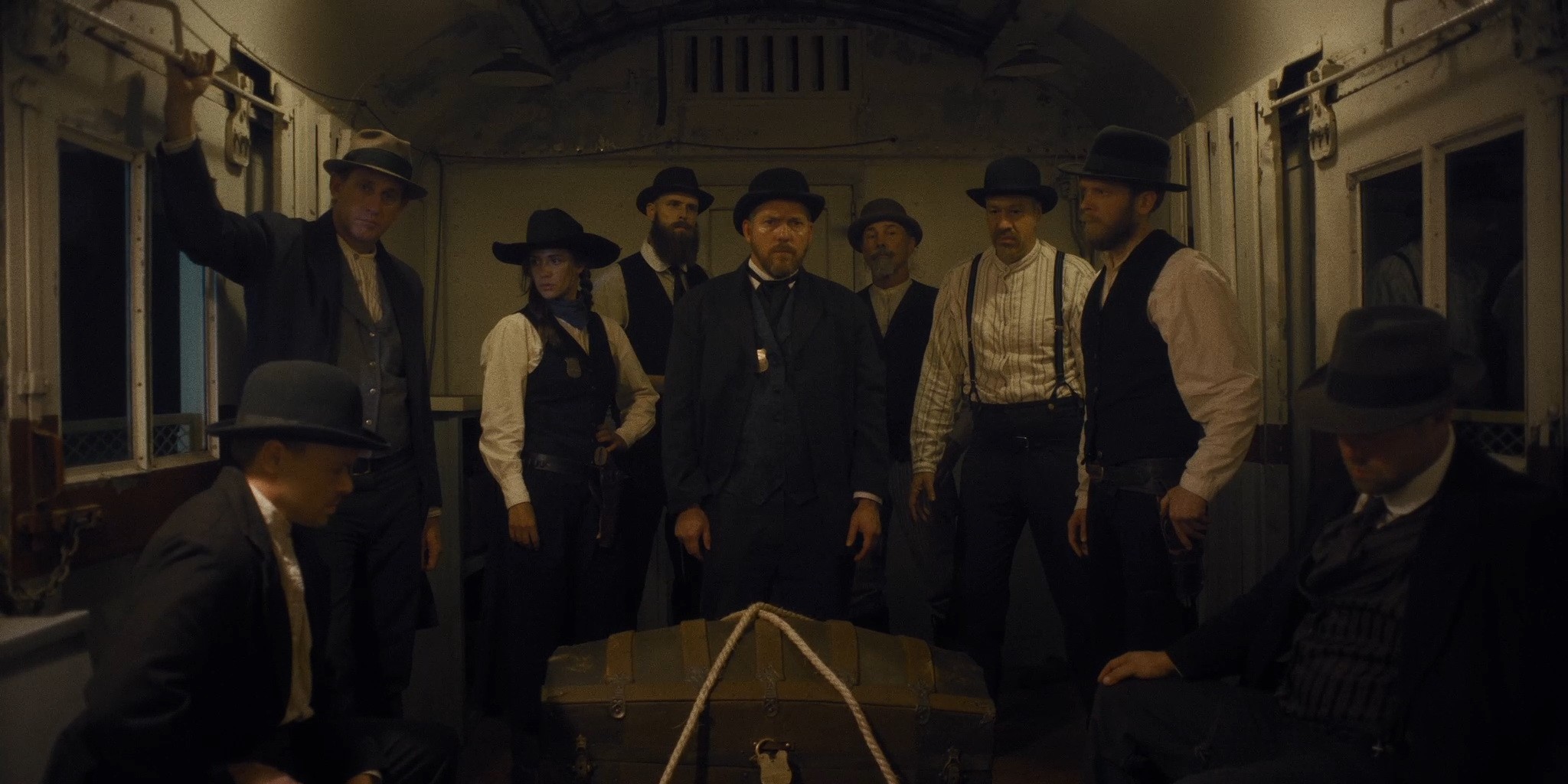 Фильм За призрачной дверью (2020). Кадр N175732