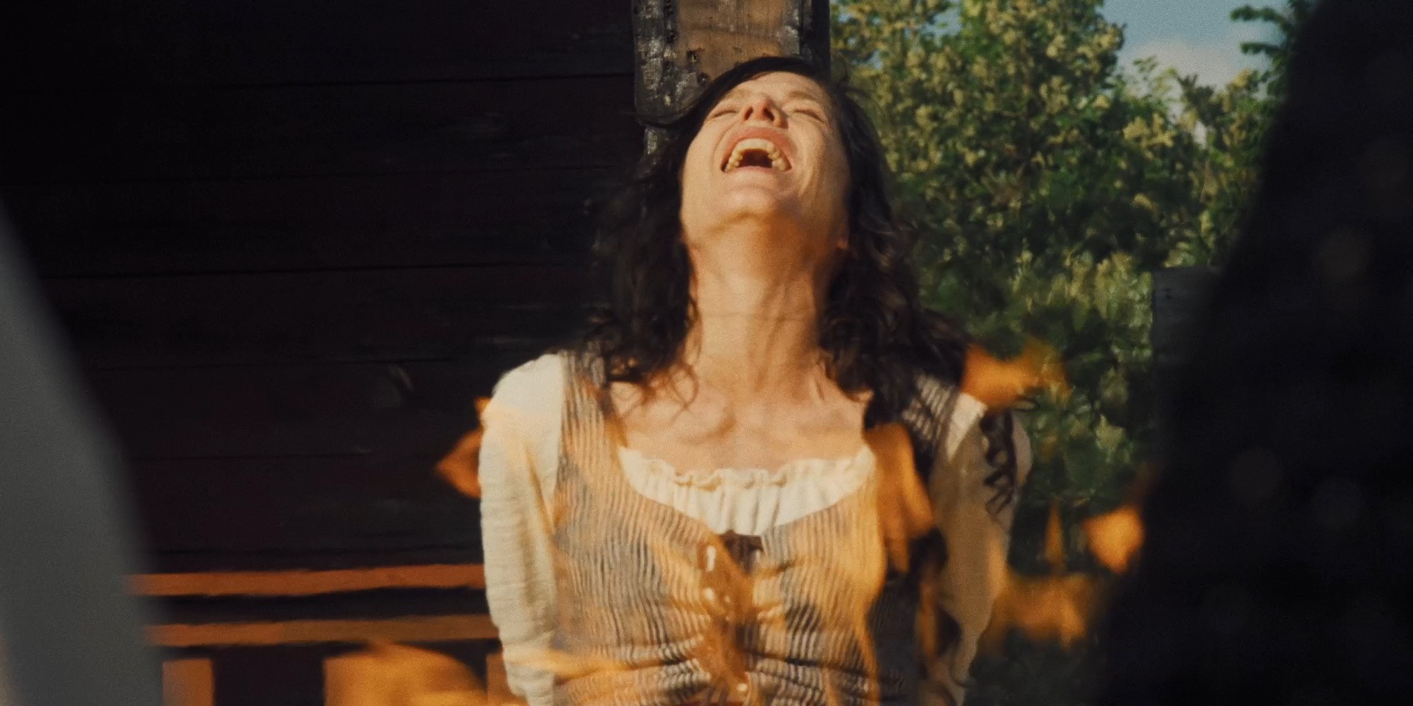 Фильм За призрачной дверью (2020). Кадр N175730