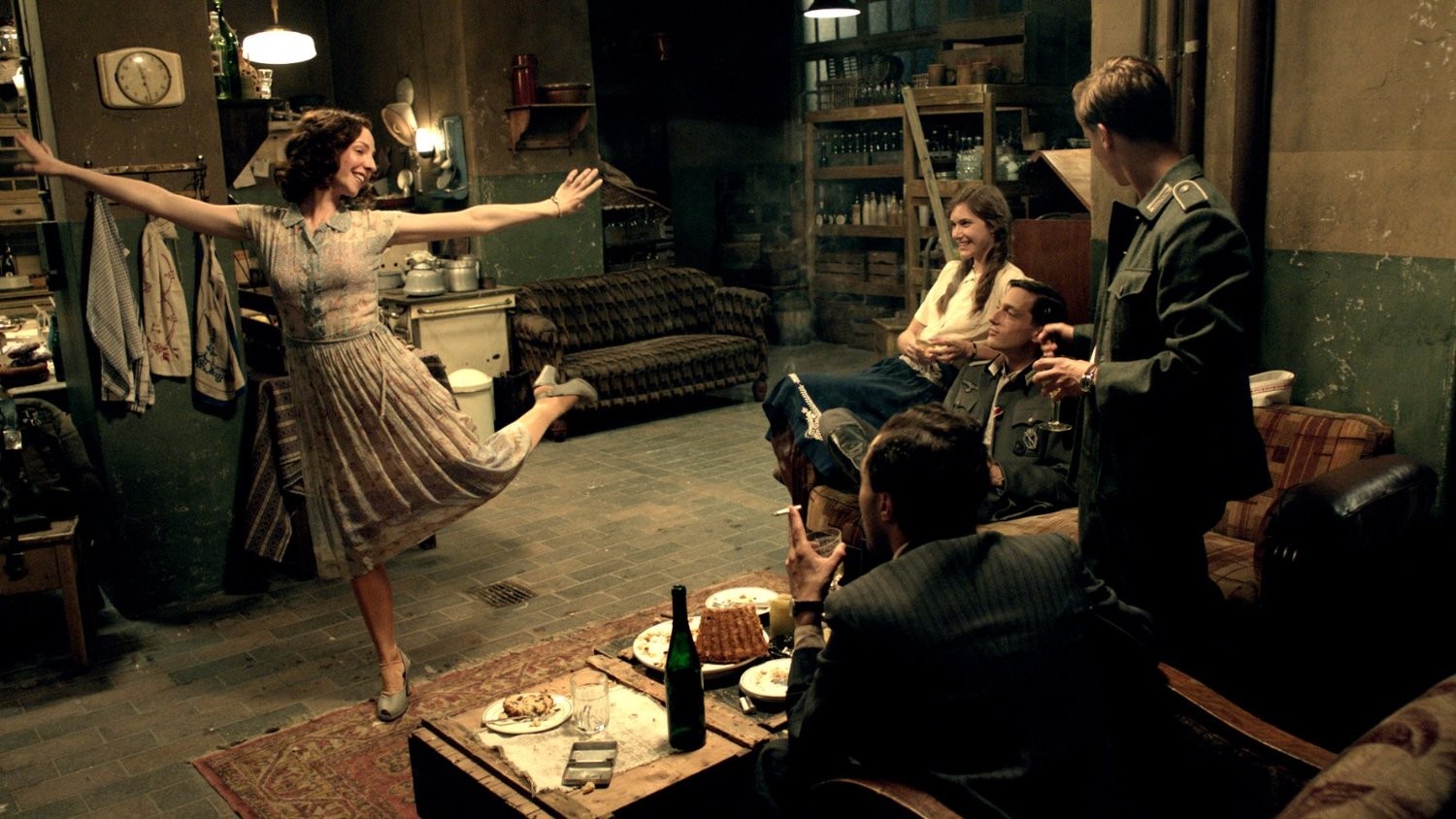 Сериал Наши матери, наши отцы (2013). Кадр N176263