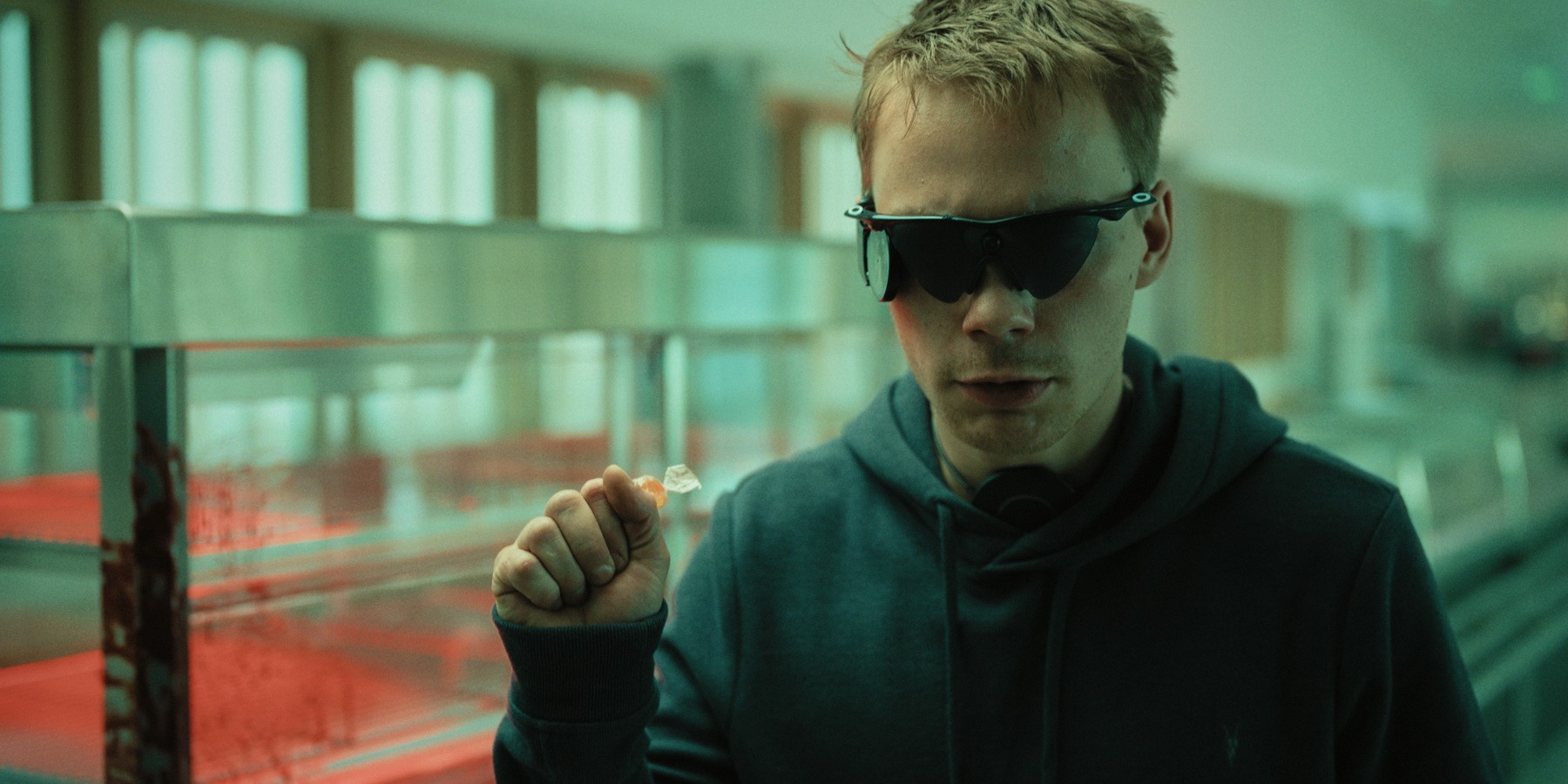 Сериал СГ: Слепоглухой/Супергерой (2020). Кадр N176759