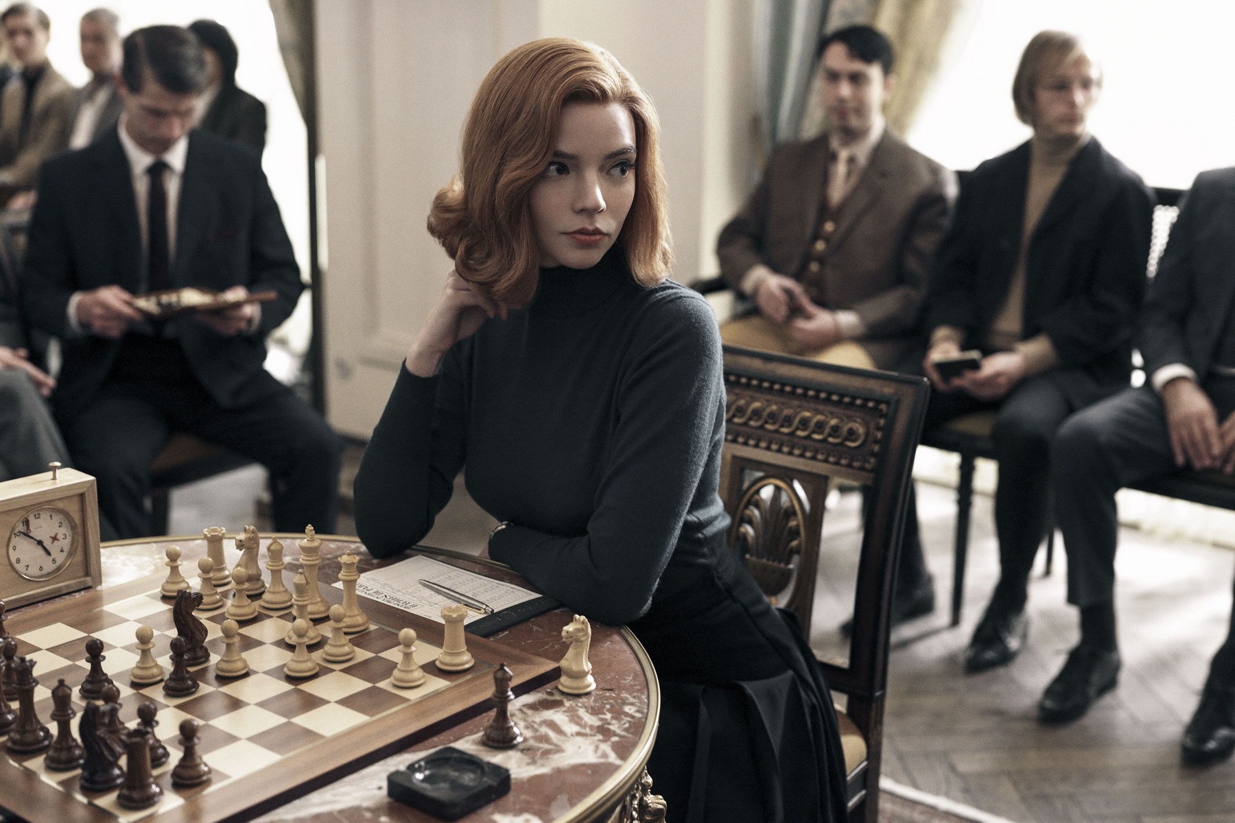 Сериал Ход королевы (2020). Кадр N177040