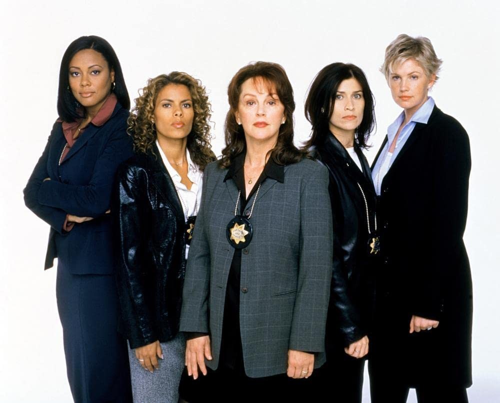 Сериал Женская бригада (2001-2004). Кадр N178454